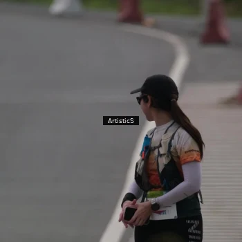 Runner Photo 8994517