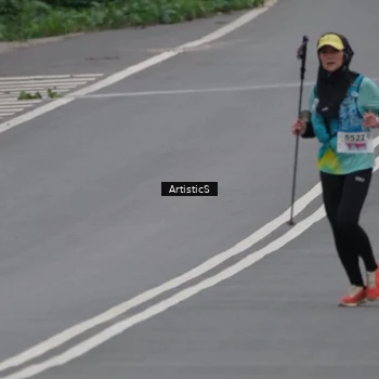 Runner Photo 8994551