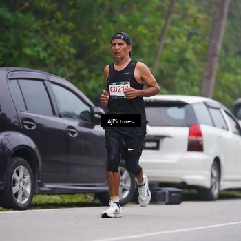 Runner Photo 8998299