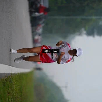 Runner Photo 8998317