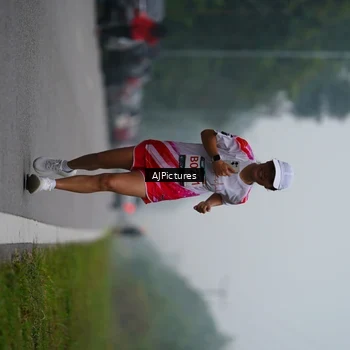 Runner Photo 8998318