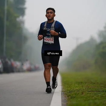 Runner Photo 8998345