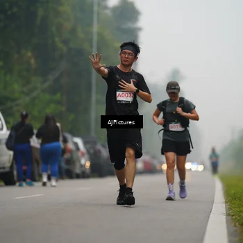 Runner Photo 8998363