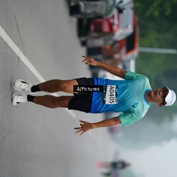 Runner Photo 8999399