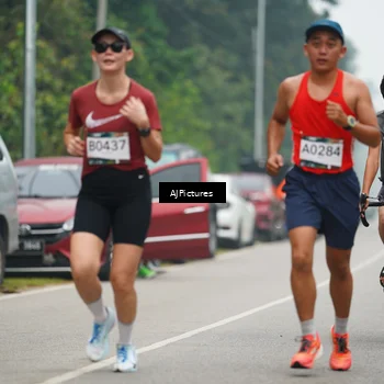 Runner Photo 8999431
