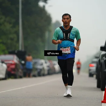 Runner Photo 8999441