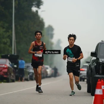 Runner Photo 8999442