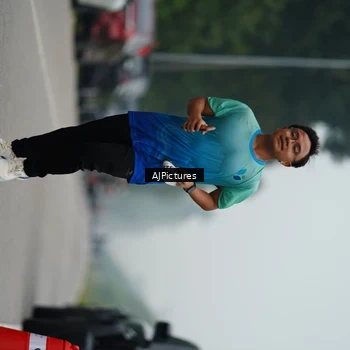 Runner Photo 8999468