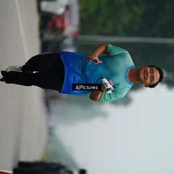 Runner Photo 8999470