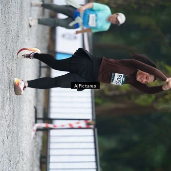 Runner Photo 8999488