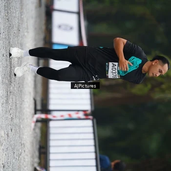 Runner Photo 8999504