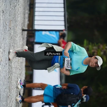 Runner Photo 8999505