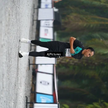 Runner Photo 8999507