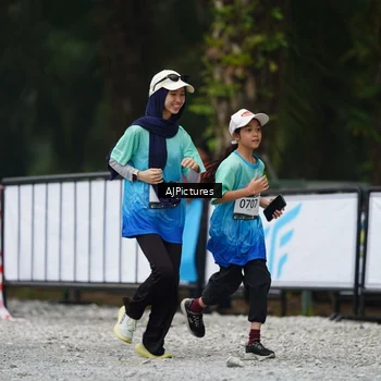 Runner Photo 8999527