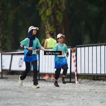Runner Photo 8999539