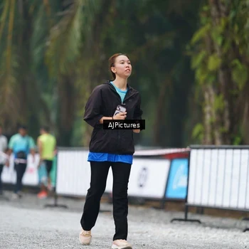Runner Photo 8999549