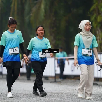Runner Photo 8999559