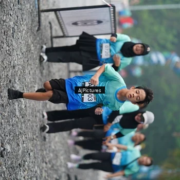 Runner Photo 8999656