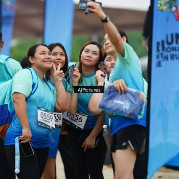 Runner Photo 8999699