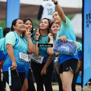 Runner Photo 8999704
