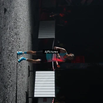 Runner Photo 9000196