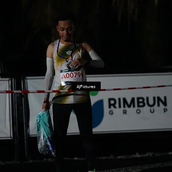 Runner Photo 9000285