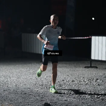 Runner Photo 9000316