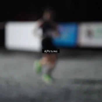 Runner Photo 9000438