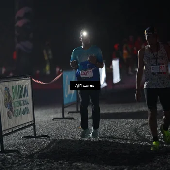 Runner Photo 9000640