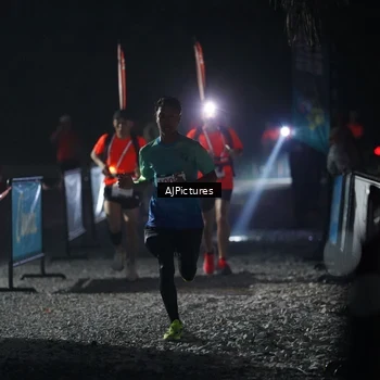 Runner Photo 9000684
