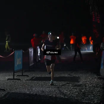 Runner Photo 9000704