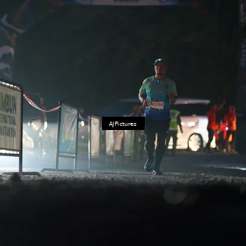 Runner Photo 9000739