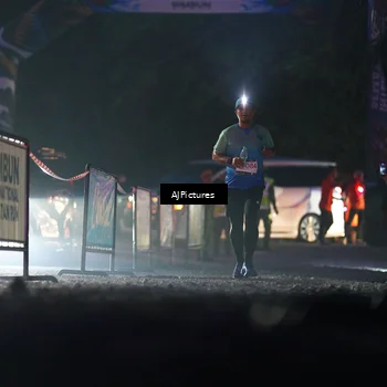 Runner Photo 9000743