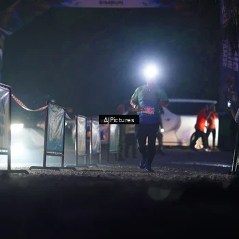 Runner Photo 9000748
