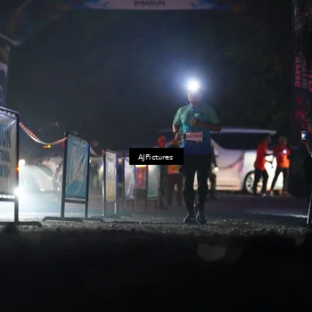 Runner Photo 9000751