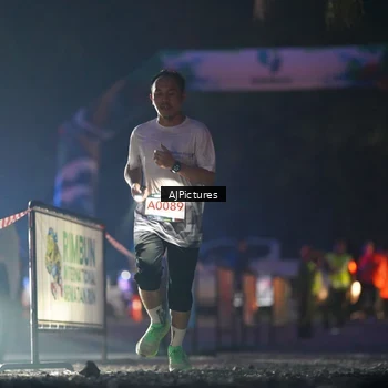 Runner Photo 9000788