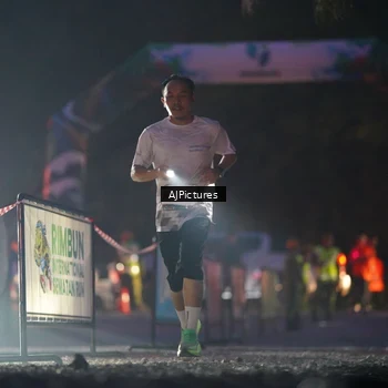 Runner Photo 9000792