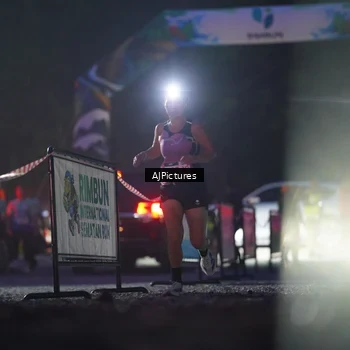 Runner Photo 9000815