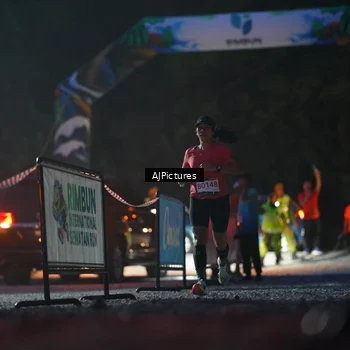 Runner Photo 9000839