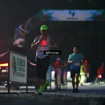 Runner Photo 9000929