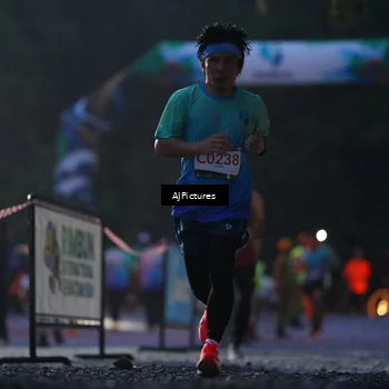 Runner Photo 9000958