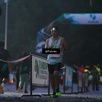 Runner Photo 9000979