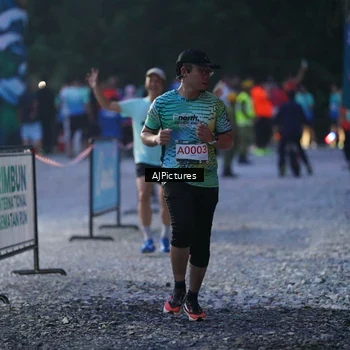 Runner Photo 9001145