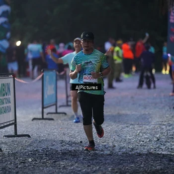 Runner Photo 9001158
