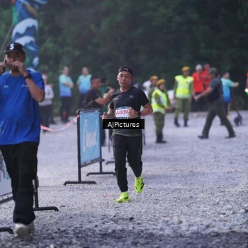 Runner Photo 9001202