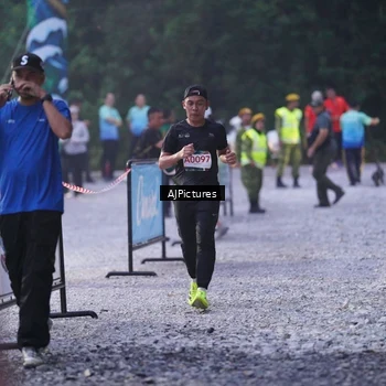 Runner Photo 9001228