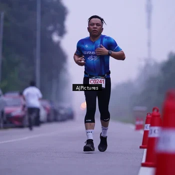 Runner Photo 9001251