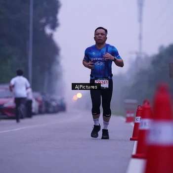 Runner Photo 9001256