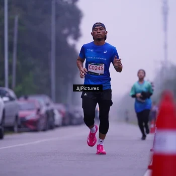 Runner Photo 9001258