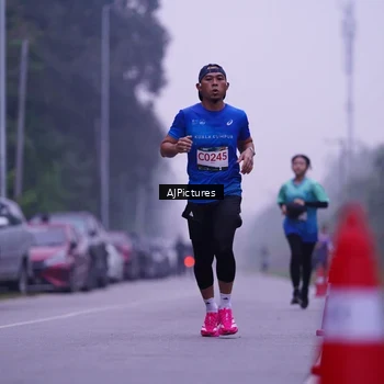 Runner Photo 9001264
